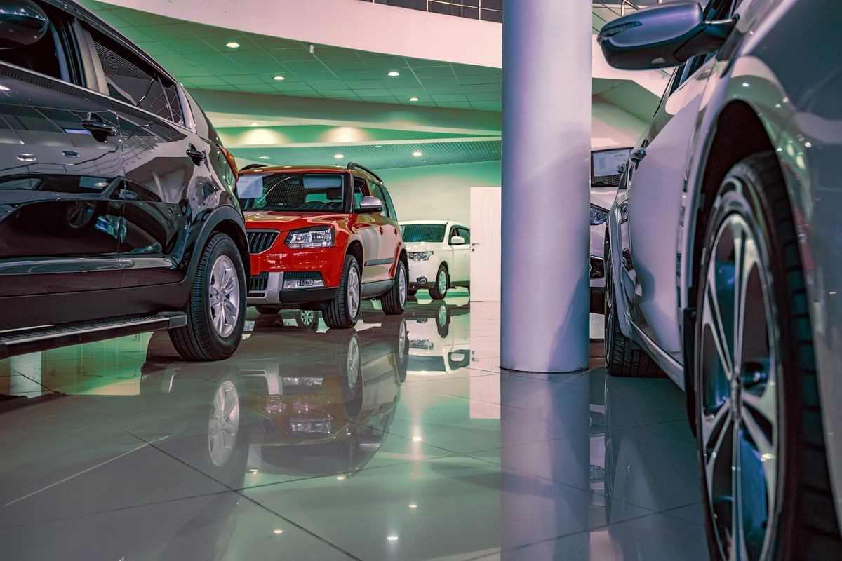 Dreamcarzs used cars at dealer showroom